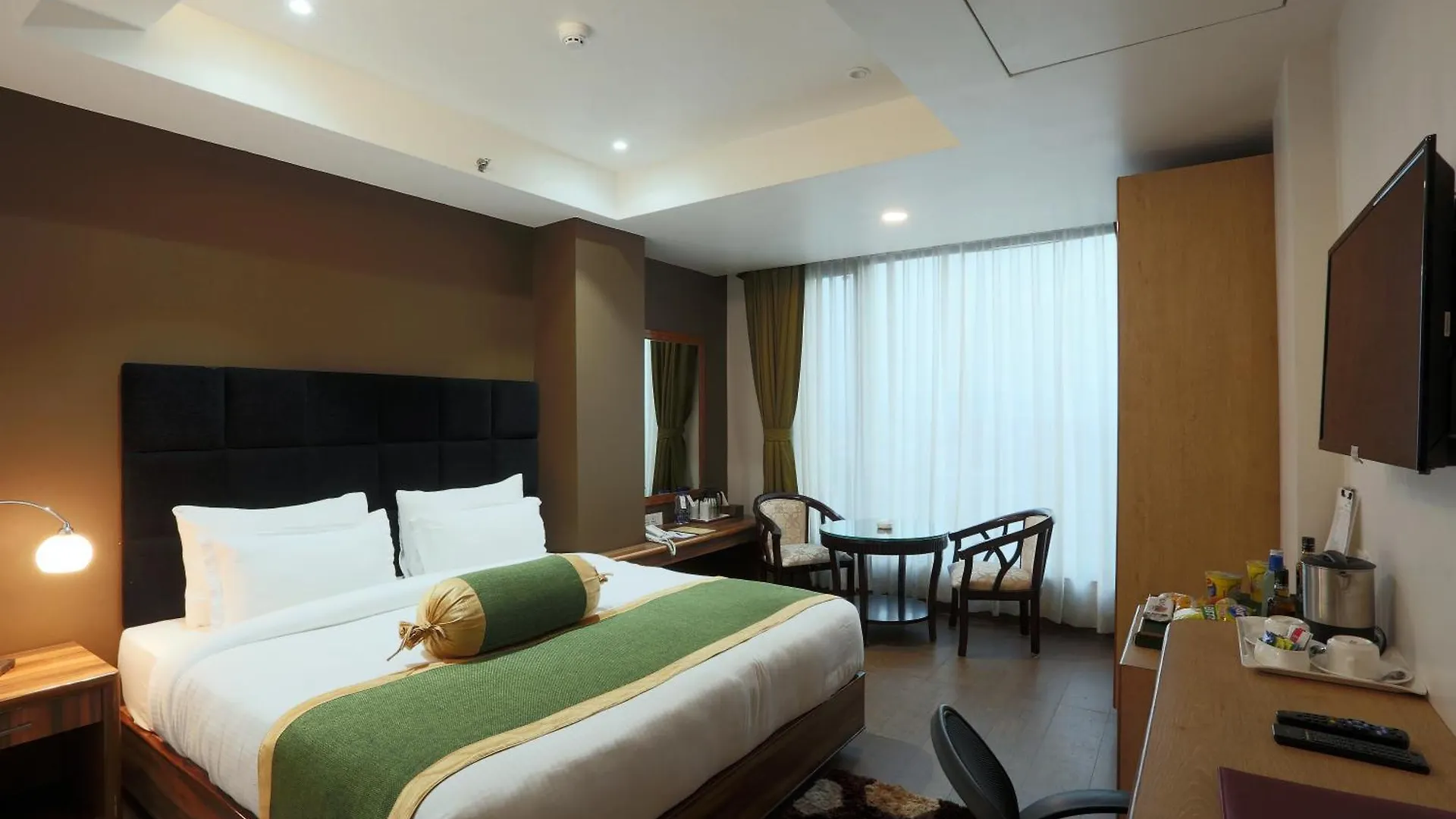 Hotel Suryaa Palace By East End Delhi Airport New Delhi India