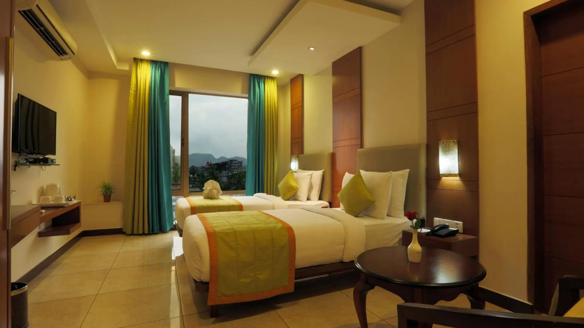Hotel Suryaa Palace By East End Delhi Airport New Delhi 4*,  India